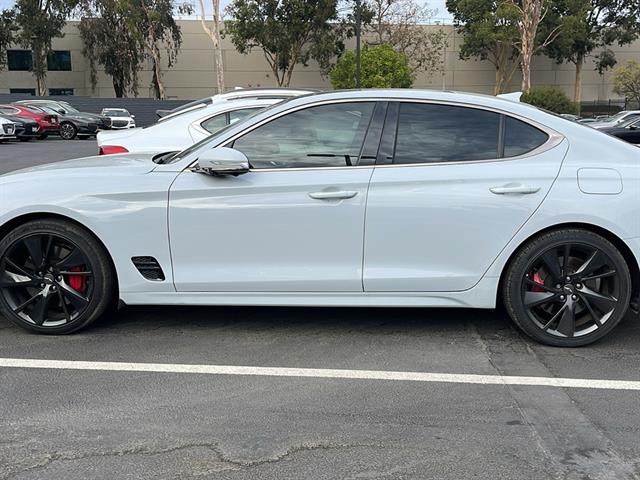 2022 Genesis G70 3.3T Advanced 7