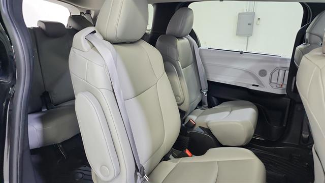 car-gallery-28