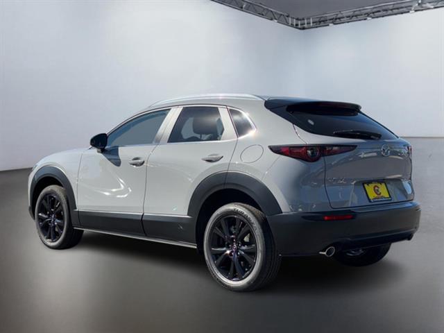 2025 Mazda CX-30 2.5 S Select Sport 10