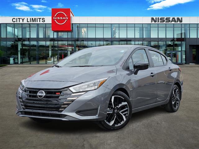 2023 Nissan Versa SR 1