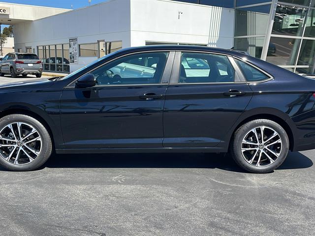 2025 Volkswagen Jetta Sport 12