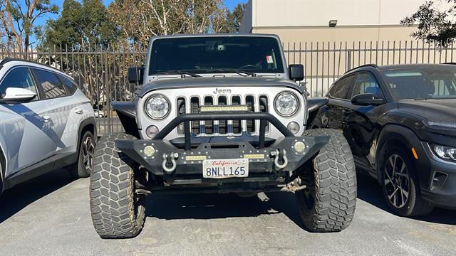 2017 Jeep Wrangler Unlimited Sahara 6