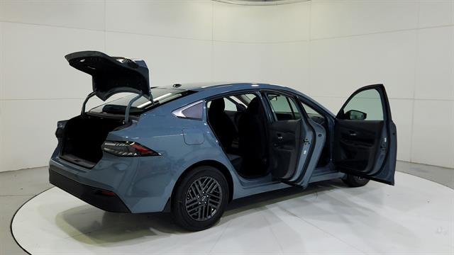 car-gallery-32