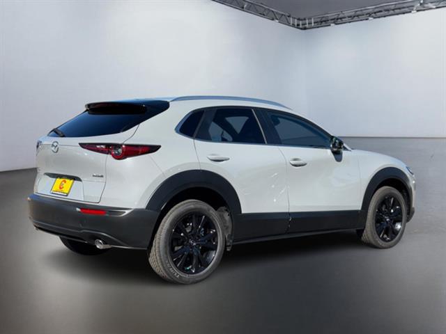 2025 Mazda CX-30 2.5 S Select Sport 4