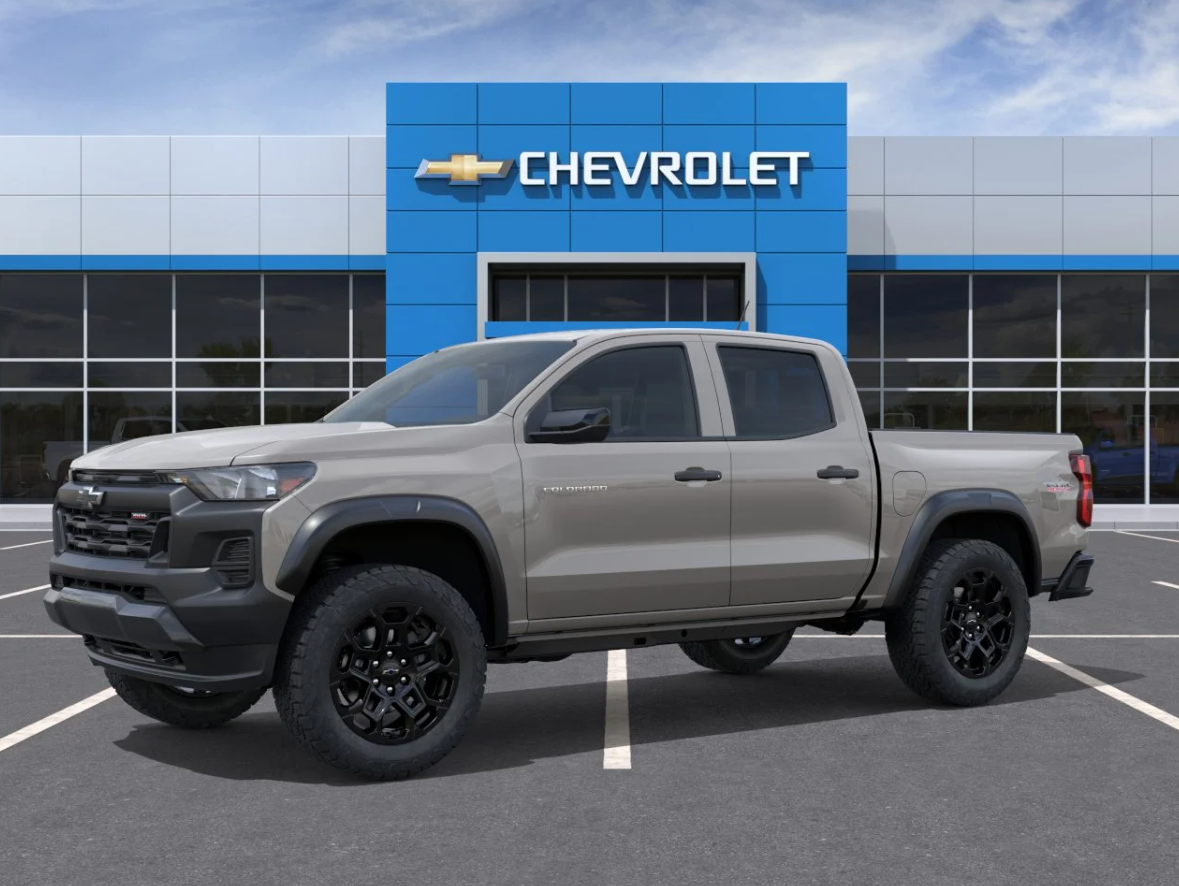 26 Chevy Colorado