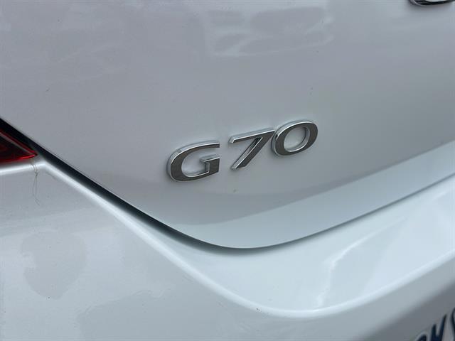 2025 Genesis G70 2.5T Standard 29