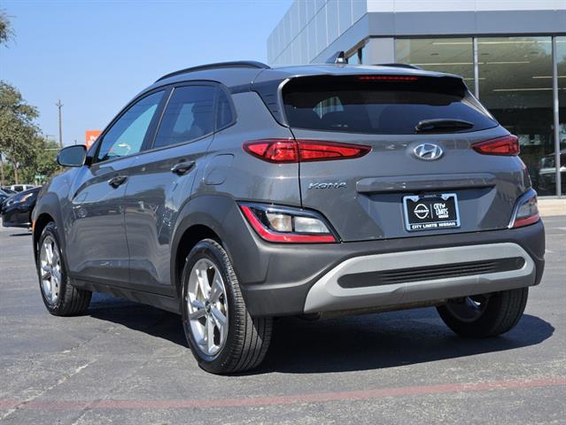 2023 Hyundai Kona SEL 3