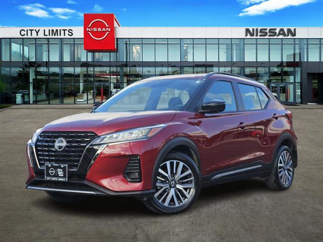 2023 Nissan Kicks SR 1