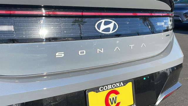 2025 Hyundai Sonata Hybrid SEL 29