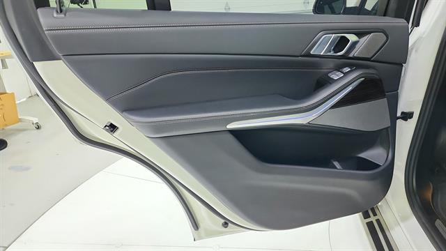 car-gallery-25