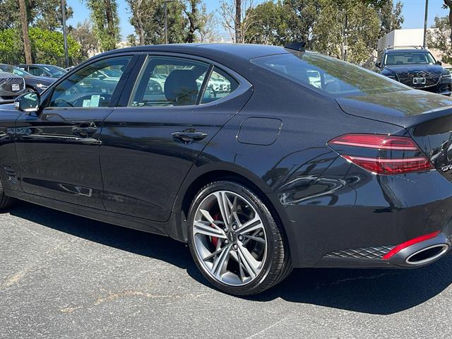 2024 Genesis G70 2.5T Standard 11