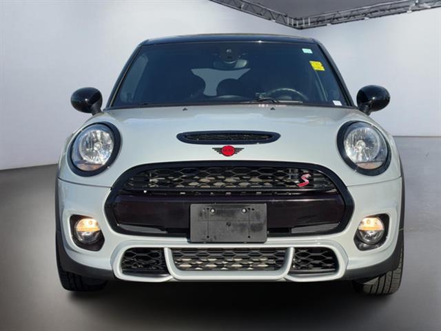 2019 MINI Hardtop 4 Door Cooper S 7