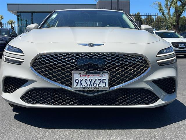 2024 Genesis G70 2.5T Standard 4