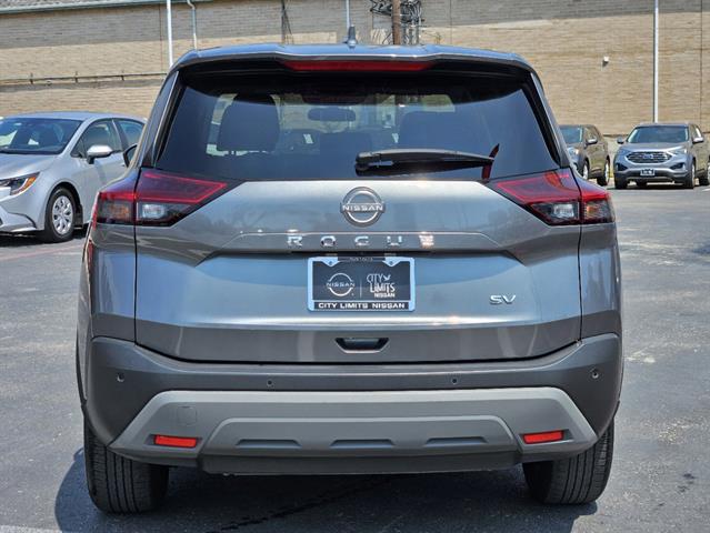 2023 Nissan Rogue SV 4