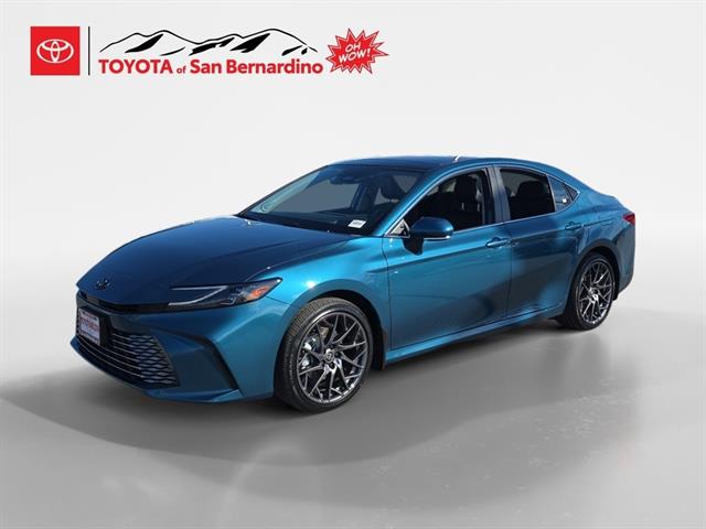 2025 Toyota Camry XLE's photo