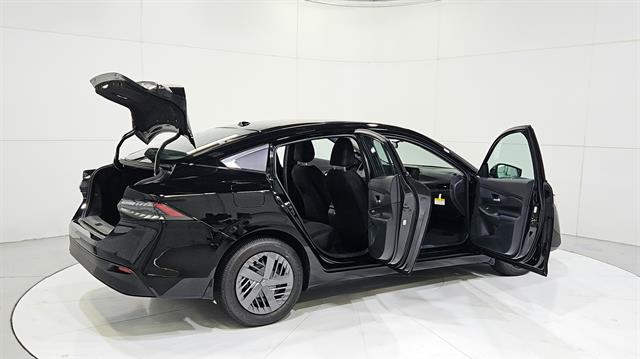 car-gallery-32