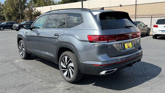 2024 Volkswagen Atlas SE 11