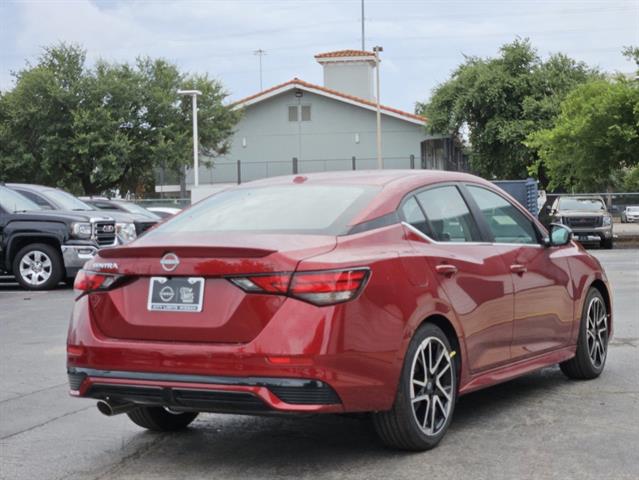 2024 Nissan Sentra SR 4