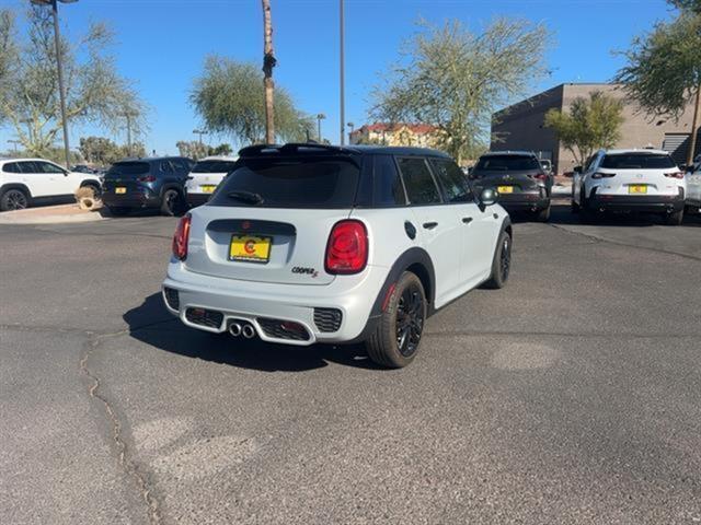 2019 MINI Hardtop 4 Door Cooper S 7