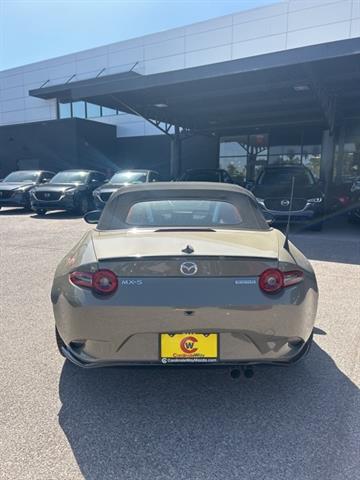 2024 Mazda MX-5 Miata Grand Touring 6