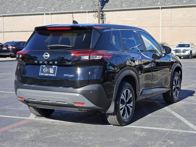 2023 Nissan Rogue SV 5