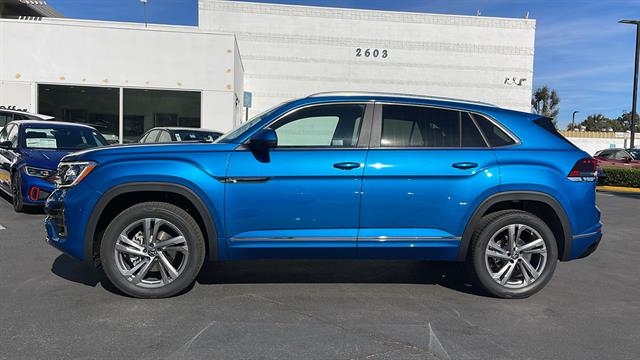 2024 Volkswagen Atlas Cross Sport SEL R-Line 4Motion 12