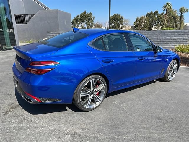 2025 Genesis G70 2.5T RWD 4