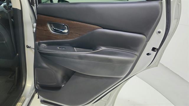 car-gallery-33
