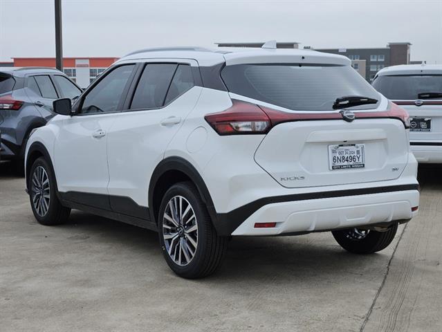 2024 Nissan Kicks SV 3