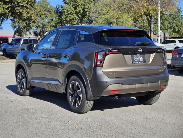 2025 Nissan Kicks SV 3