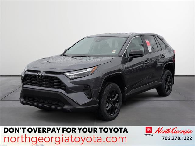 2025 Toyota RAV4 LE's photo