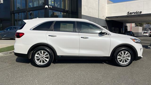 2019 Kia Sorento LX V6 5