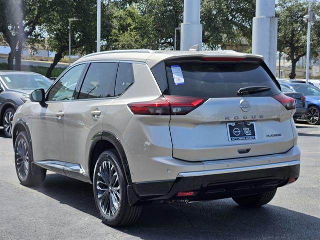 2024 Nissan Rogue Platinum 3