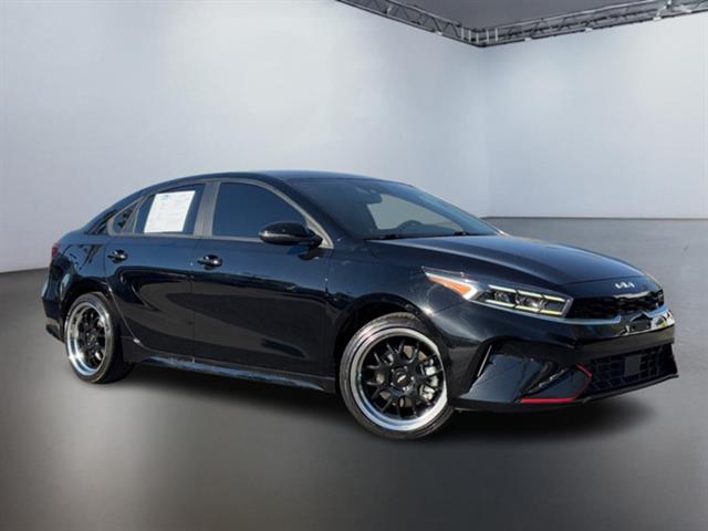 2023 Kia Forte GT 2