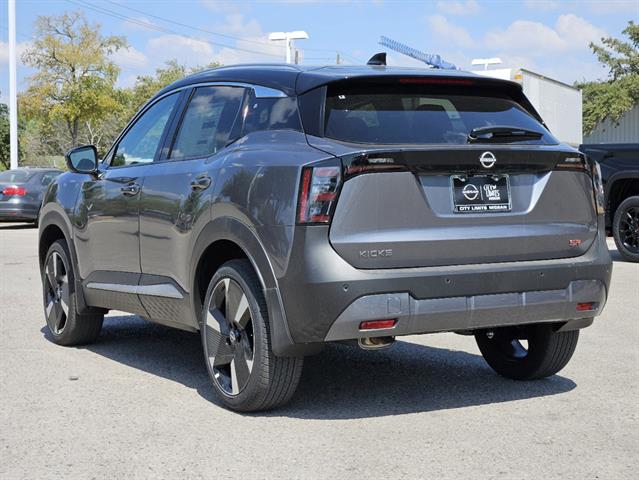 2025 Nissan Kicks SR 3