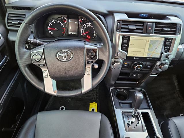 2022 Toyota 4Runner SR5 Premium 19