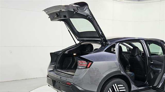 car-gallery-32