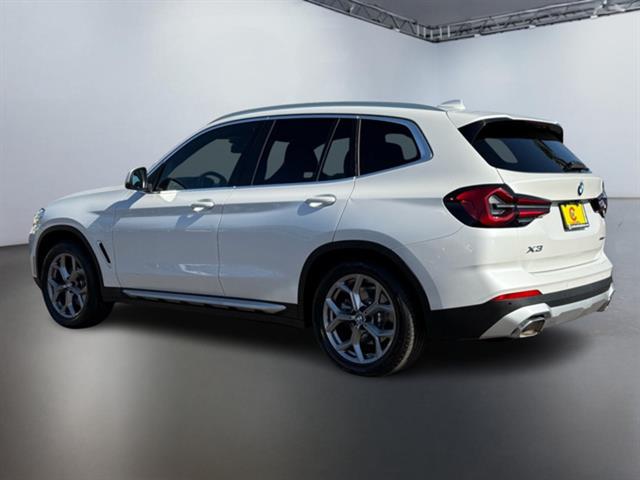 2023 BMW X3 sDrive30i sDrive30i 9