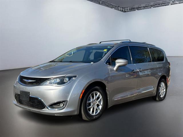 2020 Chrysler Pacifica Touring L 8