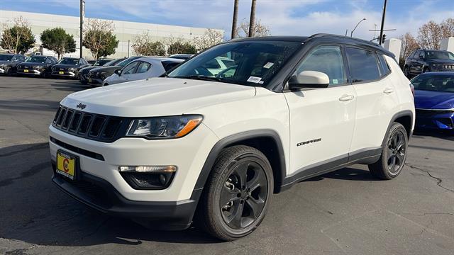 2021 Jeep Compass Altitude 13