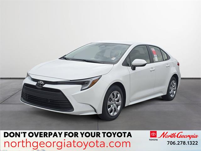 2026 Toyota Corolla LE's photo