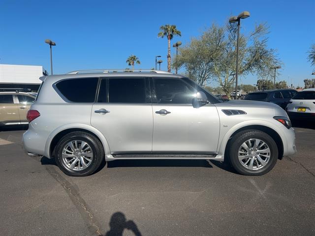 2017 INFINITI QX80 Limited 8