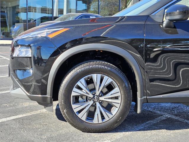 2023 Nissan Rogue SV 7