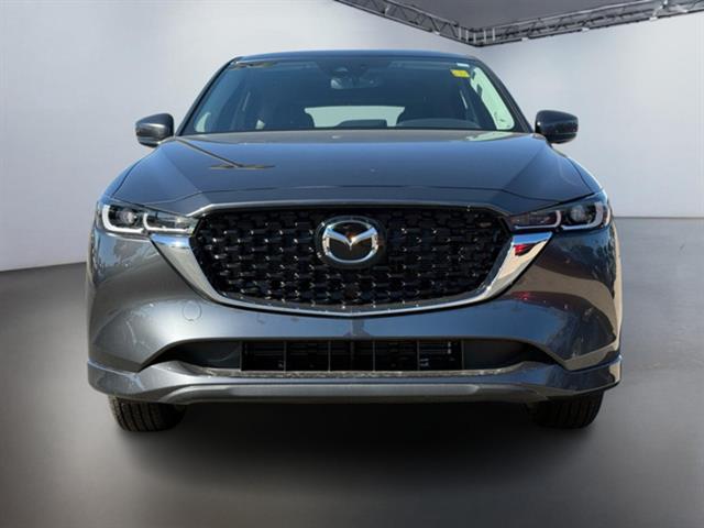 2025 Mazda CX-5 2.5 S Preferred Package 6