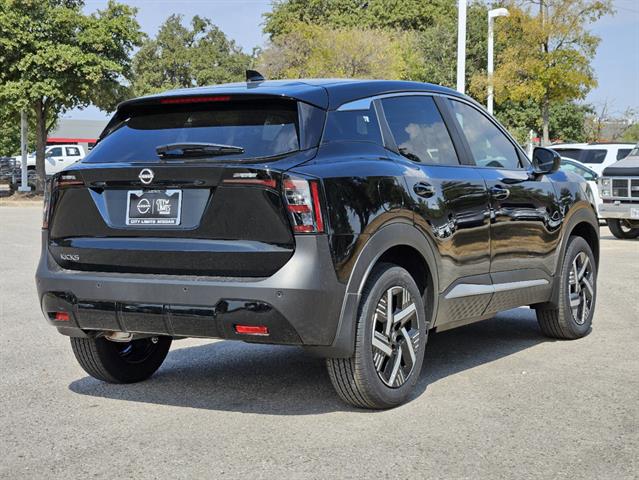 2025 Nissan Kicks SV 5