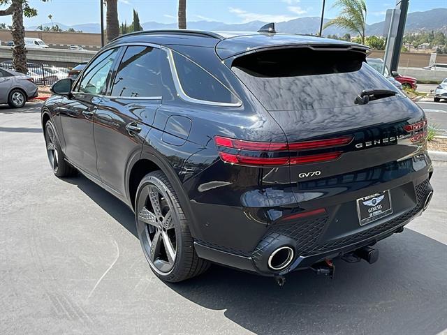 2025 Genesis GV70 3.5T Sport 8