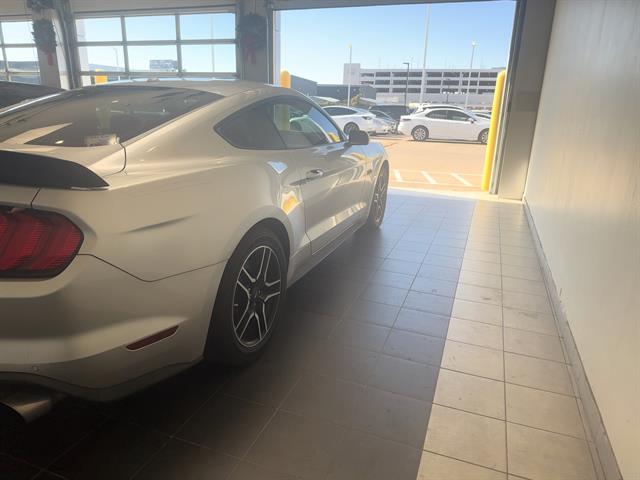 2019 Ford Mustang GT Premium photo 10