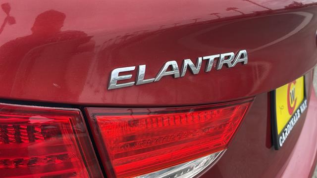 2013 Hyundai Elantra GLS 4dr Sedan 6A 28