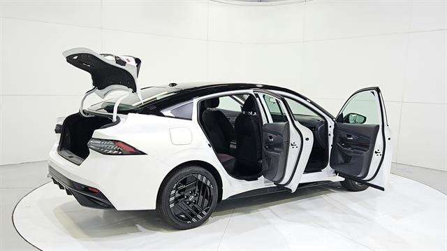 car-gallery-32