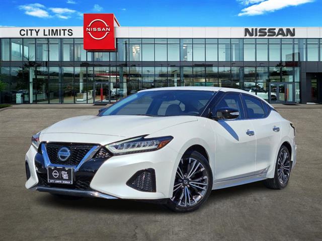 2021 Nissan Maxima SV 1